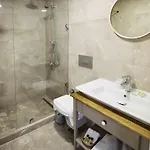 Hotel Puka